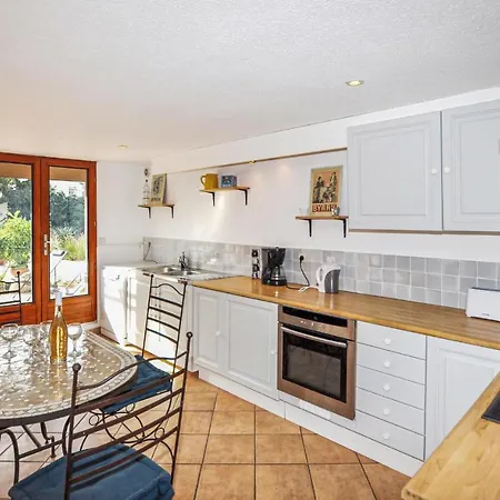 1 Bedroom Awesome Home In Sorede
