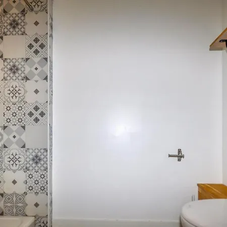 1 Bedroom Awesome Home In Sorede